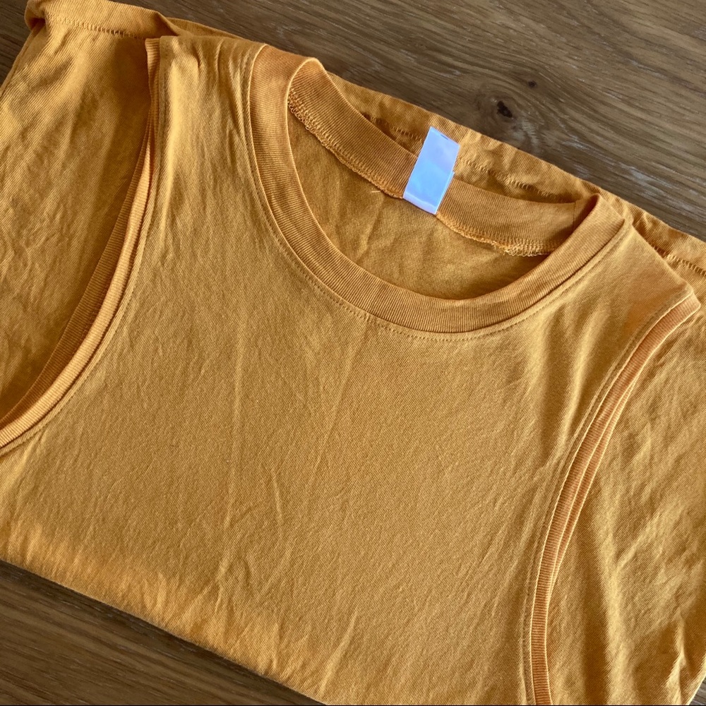 Alternative washed sleeveless tank top